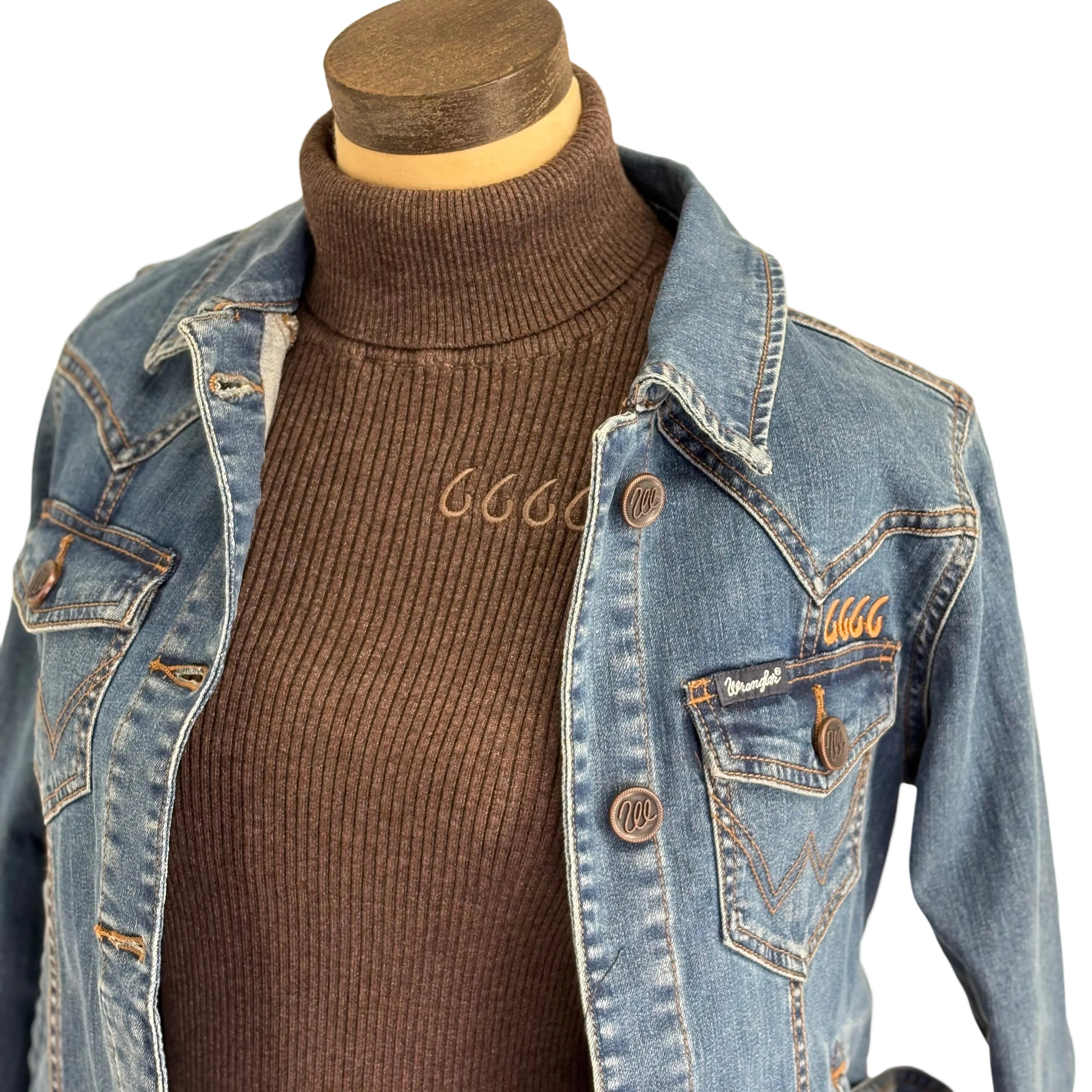 Sleeveless Knit Turtleneck Top - Women