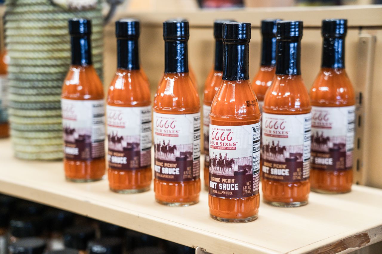 Four Sixes Bronc Pickin' Hot Sauce