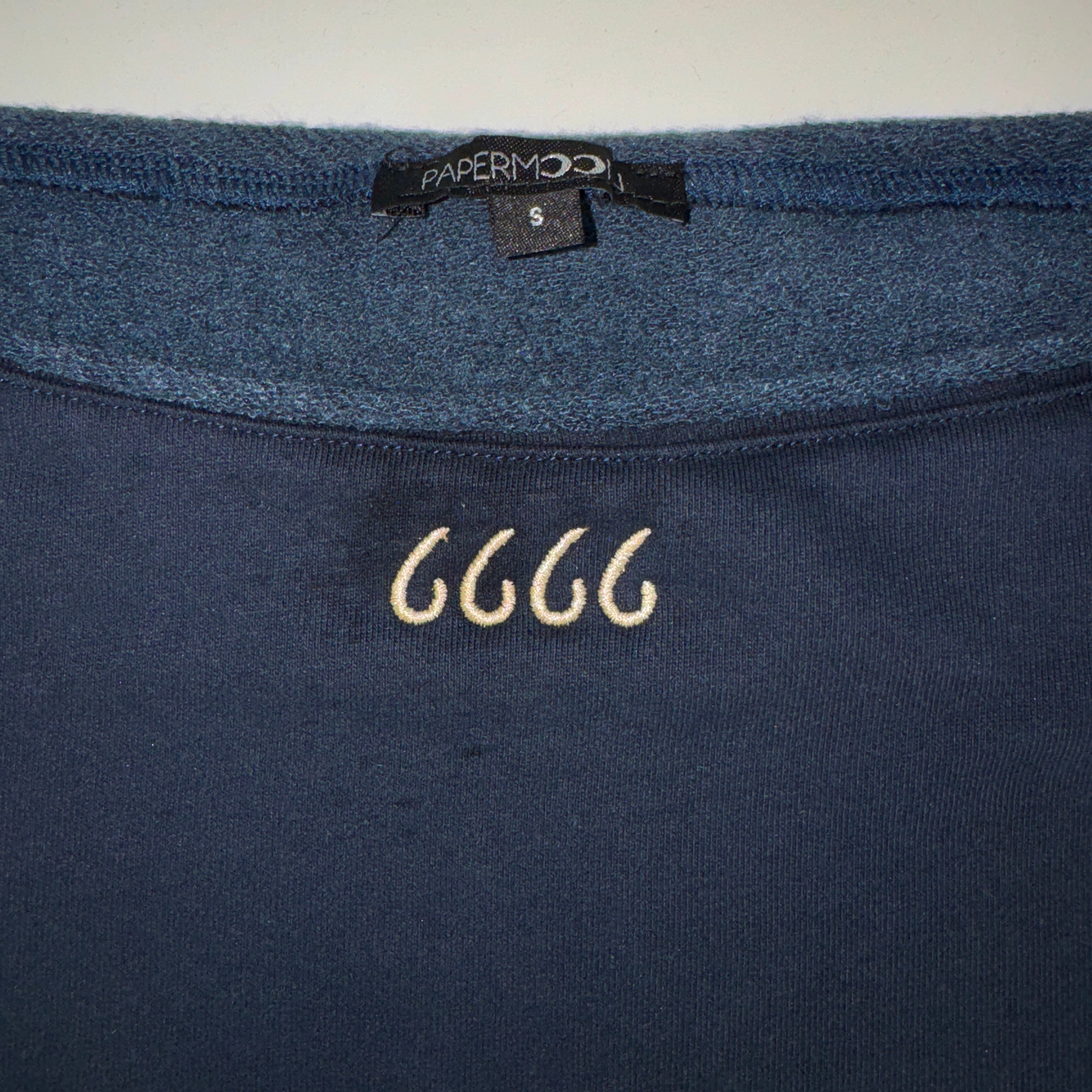 Off Shoulder Cropped Sweatshirt - Navy