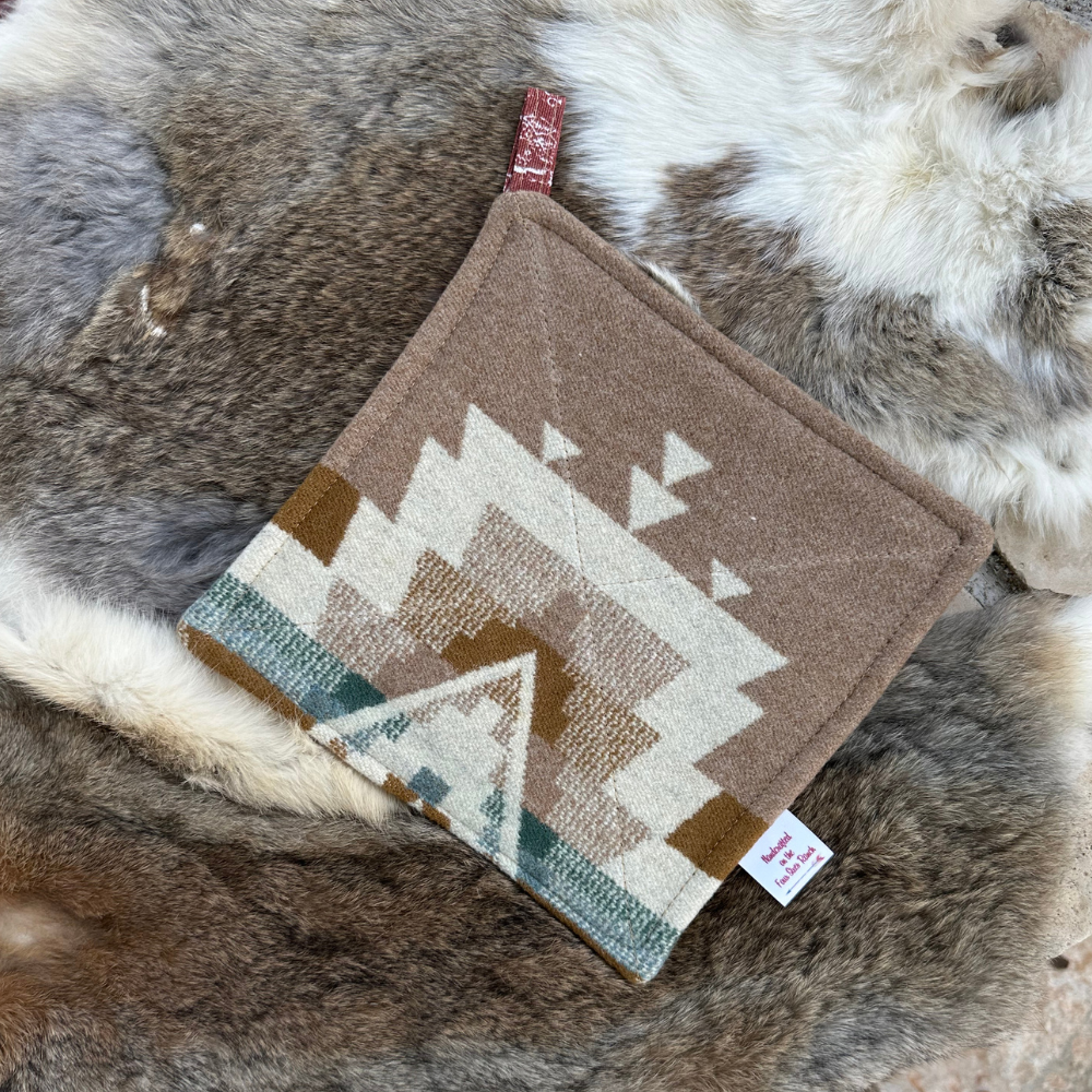 Tan & Cream Design #1 Hot pad