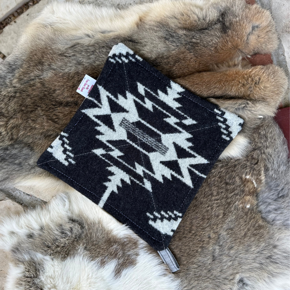 Aztec Black #1 Hot Pad